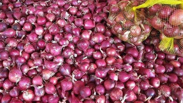 Due to the limited supply, red onions may continue to be expensive