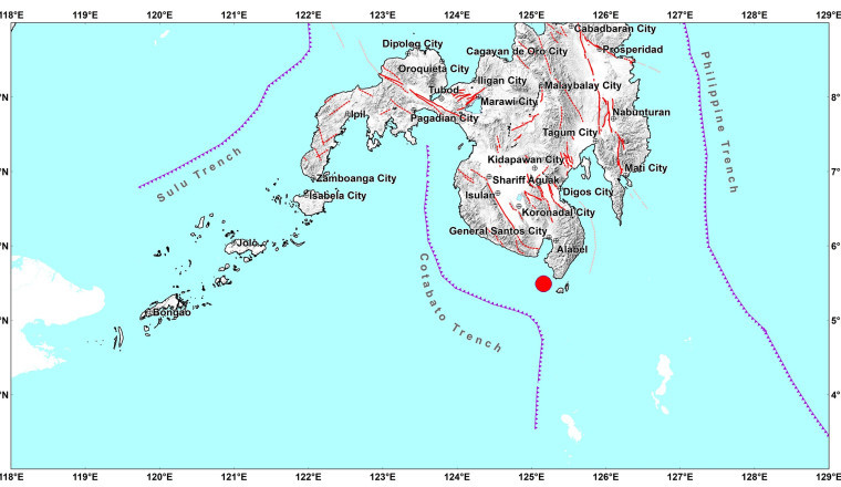 Earthquake of magnitude 6.7 shakes Davao Occidental Island
